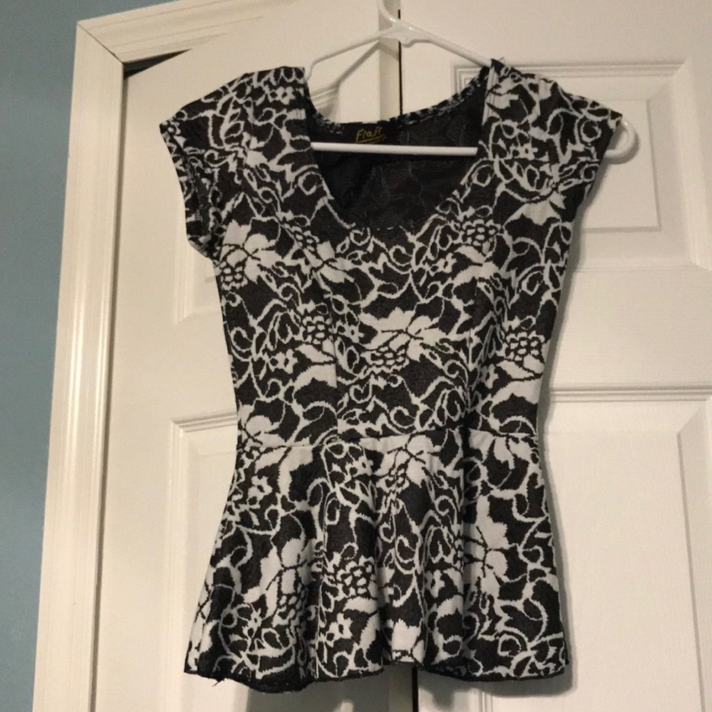 Flare top